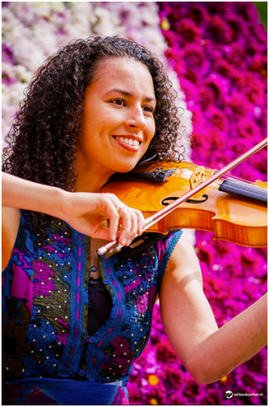 Optreden bloemencorso Vollenhove